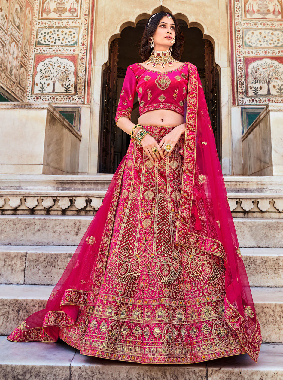 Stay Warm In Style: Perfect Fabrics For Winter Weddings