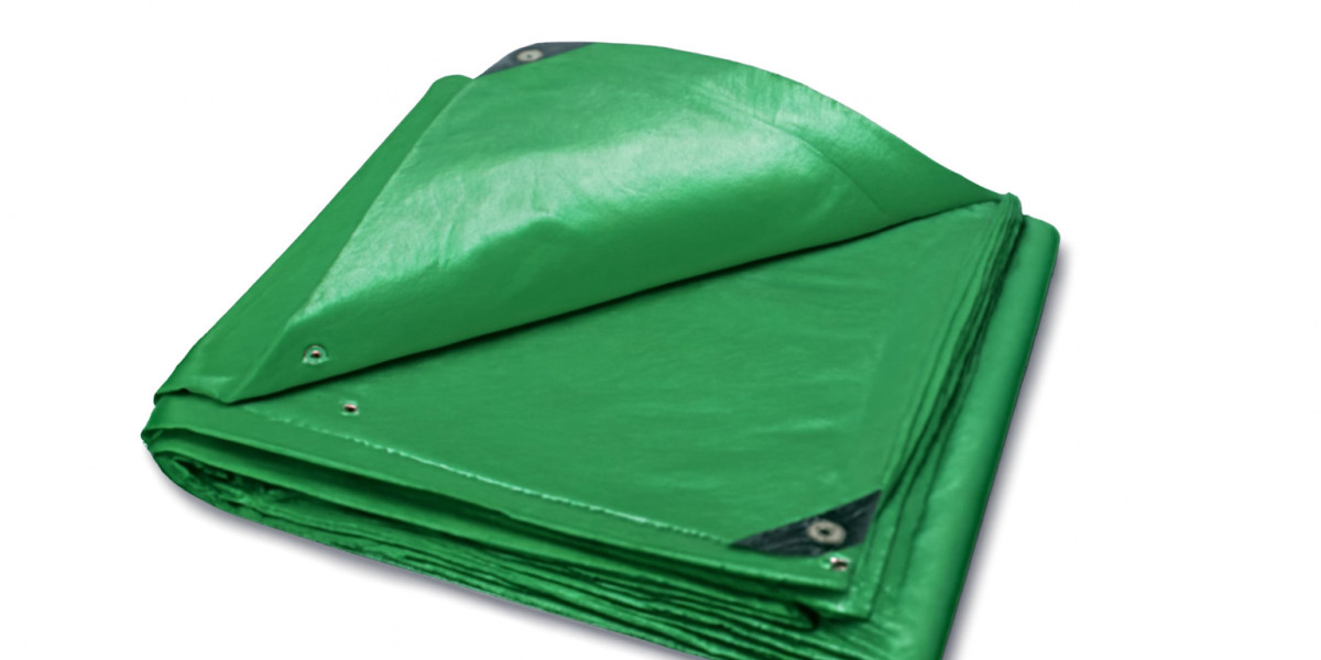 How to Use a Tarpaulin Sheet as a Picnic Shelter