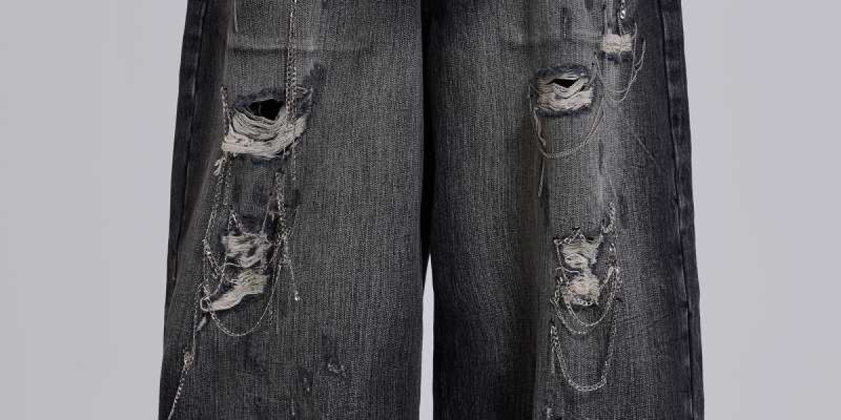 The Evolution of JadedLDN and Its Role in Modern Urban Style