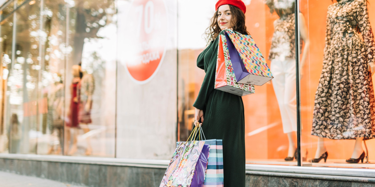 Are Winter Collection Pakistani Dresses Warm Enough for Cold Weather?