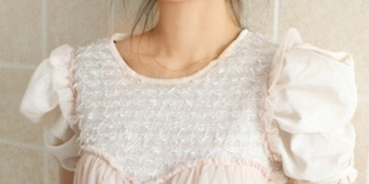 Pudong’s Journey: Building a World-Class Urban Landmark