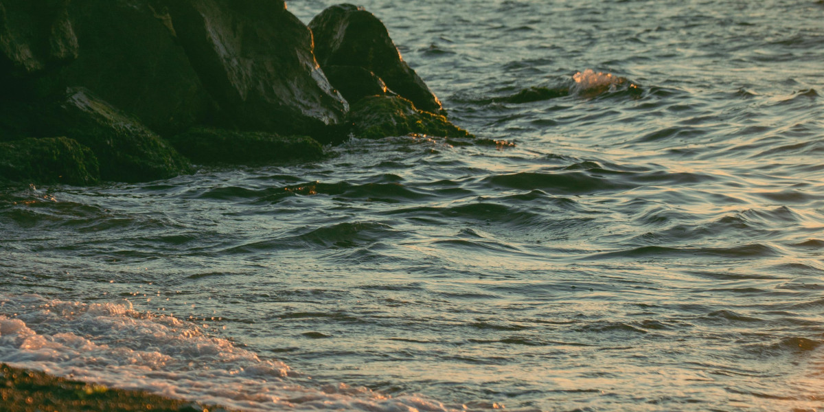 EZNPC Where PoE Still Feels Like the Deepest ARPG in 2026