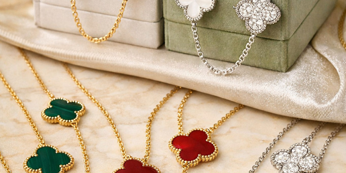 Van Cleef Fashion Necklaces – Style with Heritage