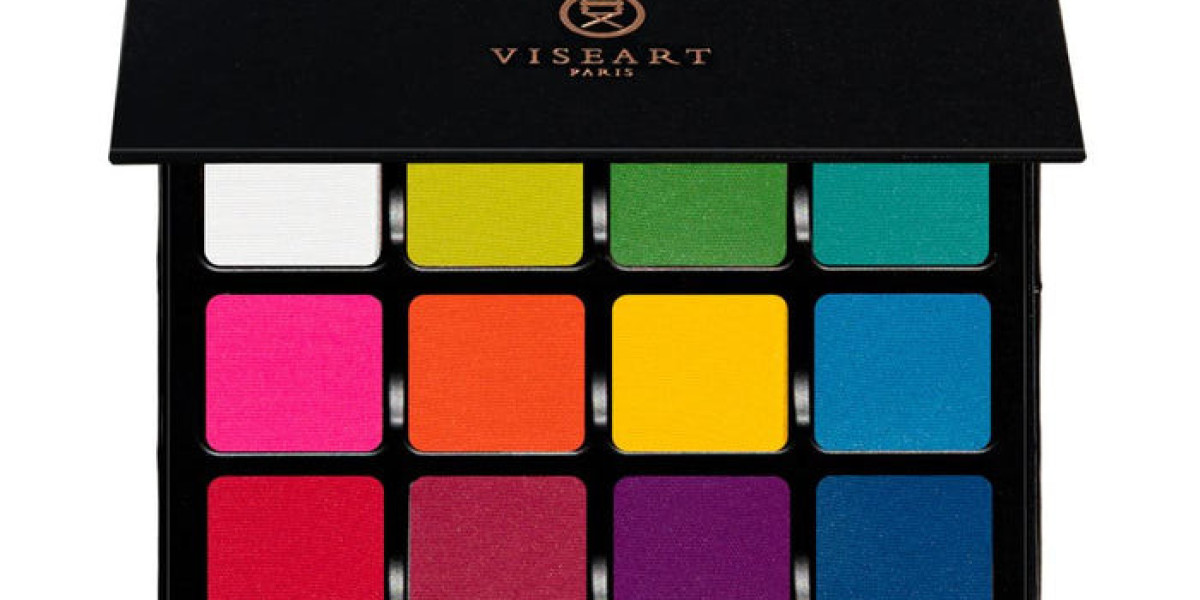 Professional Tips for Selecting the Best Eyeshadow Palettes for Green Eyes