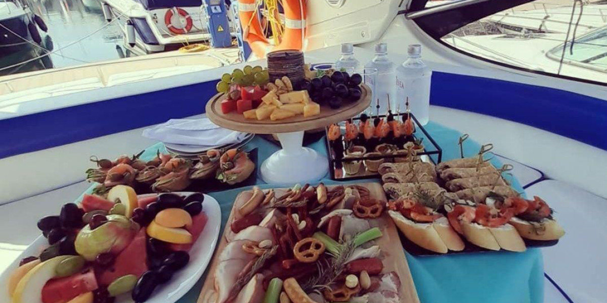 How Do You Choose the Best Yacht Catering Services in Dubai?