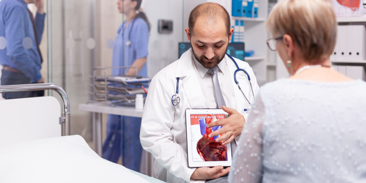 How Doctors Monitor Healing and Heart Function After Surgery