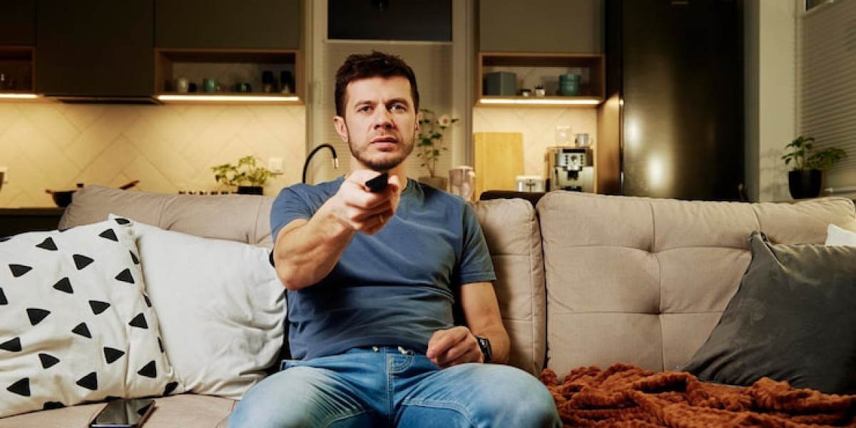 How Multilingual Households Can Simplify Their Viewing Experience