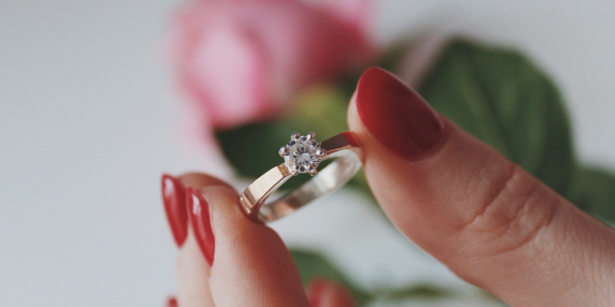 Diamond Engagement Rings for Women: Styles You’ll Love
