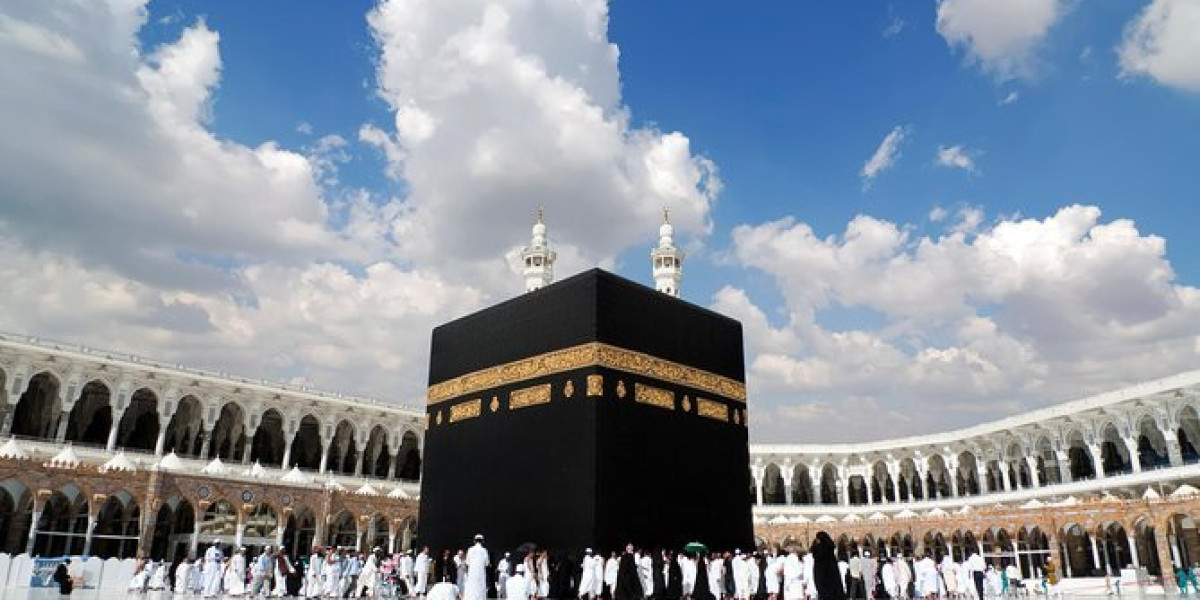 Umrah Agency In Dubai | Umrah Trip From UAE