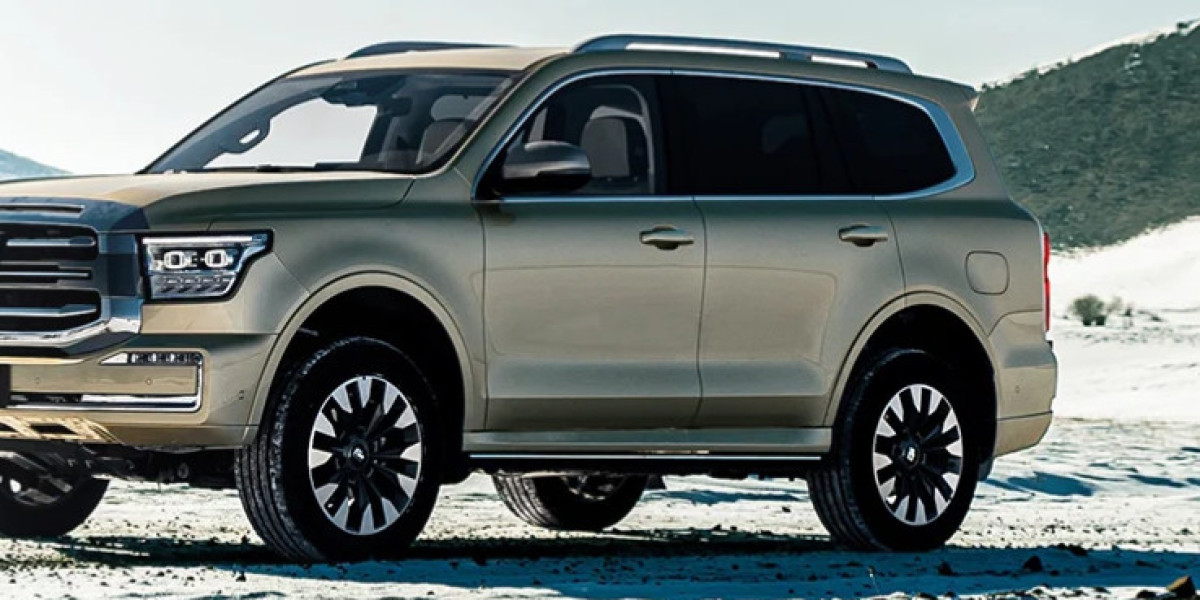 Why is it necessary to warm up the used petrol suv china before operation?