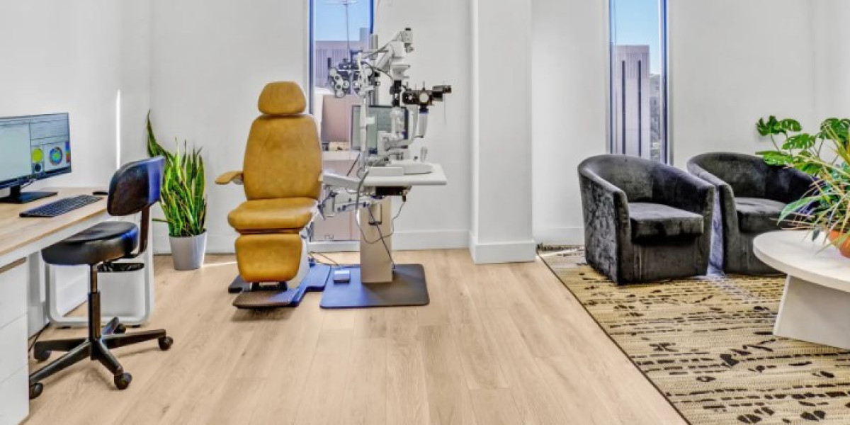 Ovitz Contact Lenses for Custom Vision Correction