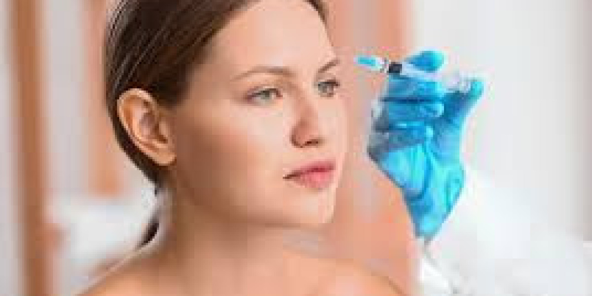 Dysport for Crow’s Feet in Dubai – A Modern Solution for Smoother Eyes