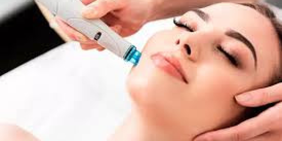 Dubai Facial Clinics Specializing in HydraFacial for Radiant and Healthy Skin