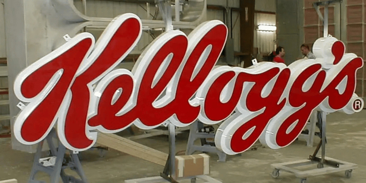 Custom Signage Board Dubai: A Complete Guide to Making Your Brand Stand Out