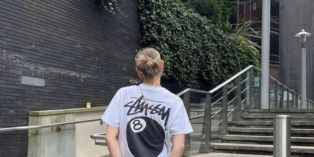 Why Stussy Is a Must-Have Brand for Streetwear Fans