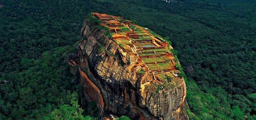 Top 10 Places to Visit in Sri Lanka for Couples | CNL Resort