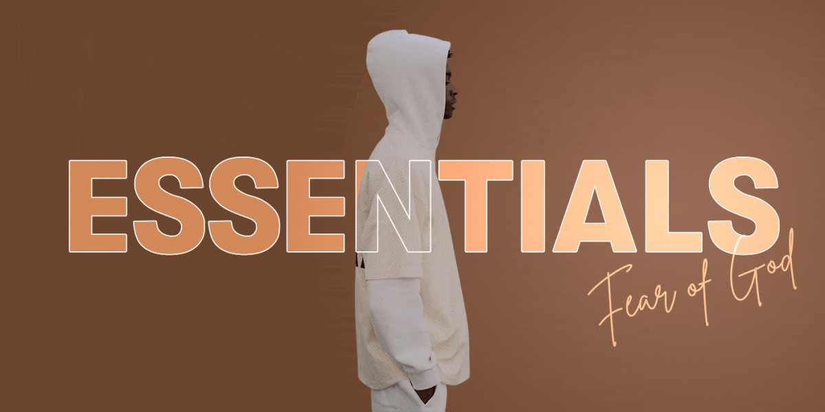 Essentials Clothing for Summer Streetwear Looks