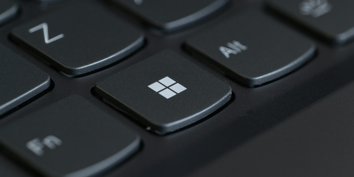 DP-700 vs DP-600: Choosing the Right Microsoft Fabric Certification in 2026