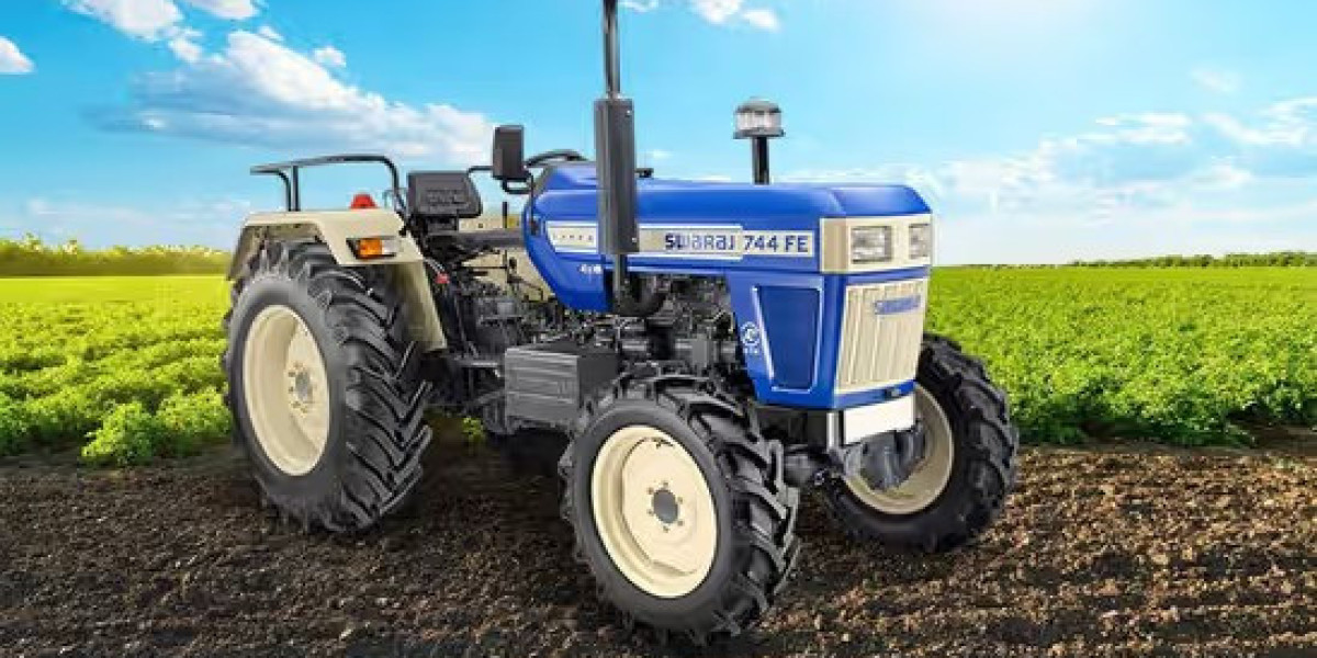 Swaraj 744 FE 4WD Tractor for Ploughing and Haulage