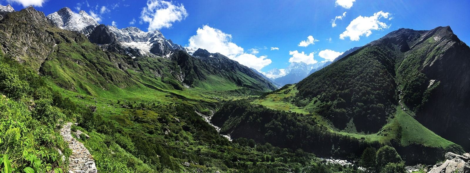 Valley of Flowers Trek 2026 | Cost, Packages & Route