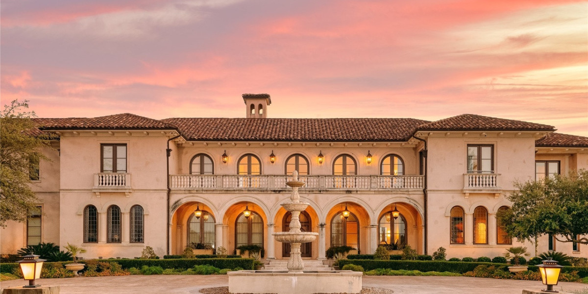 Luxury Homes Kingsland TX