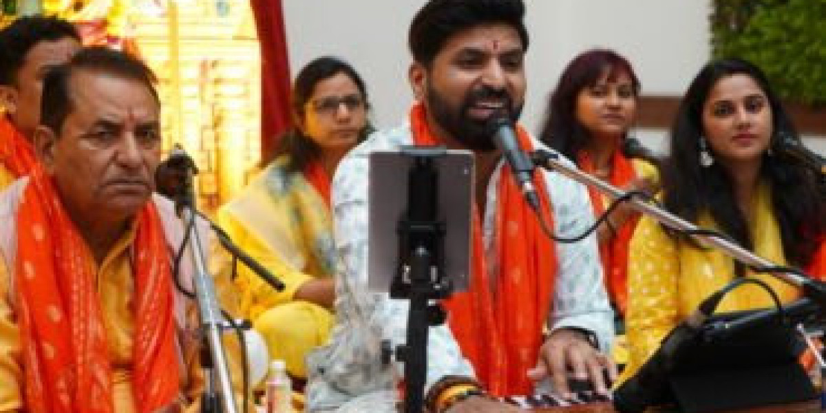 Sunderkand at Home Bringing Devotion to Every Family Gathering