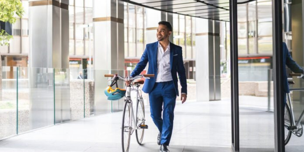 I Invest in Better Information — How Leadership News Makes Smarter Investors