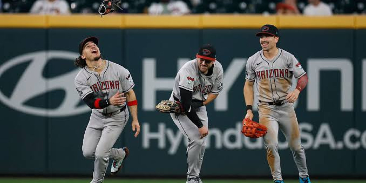 Snake Bytes 5/27: Dreaming of a Sweep